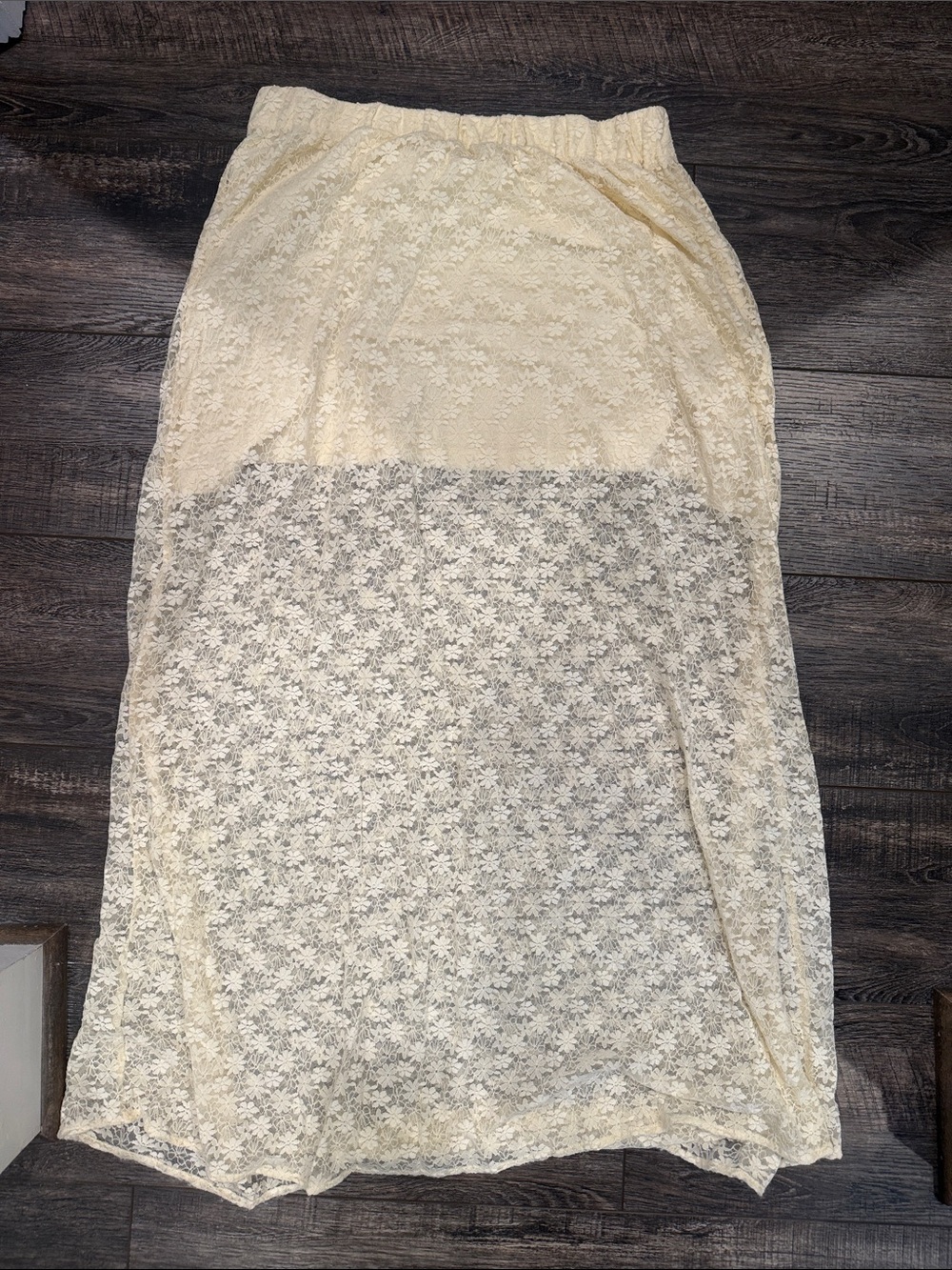 entro Cream Lace Maxi Skirt with Floral Overlay